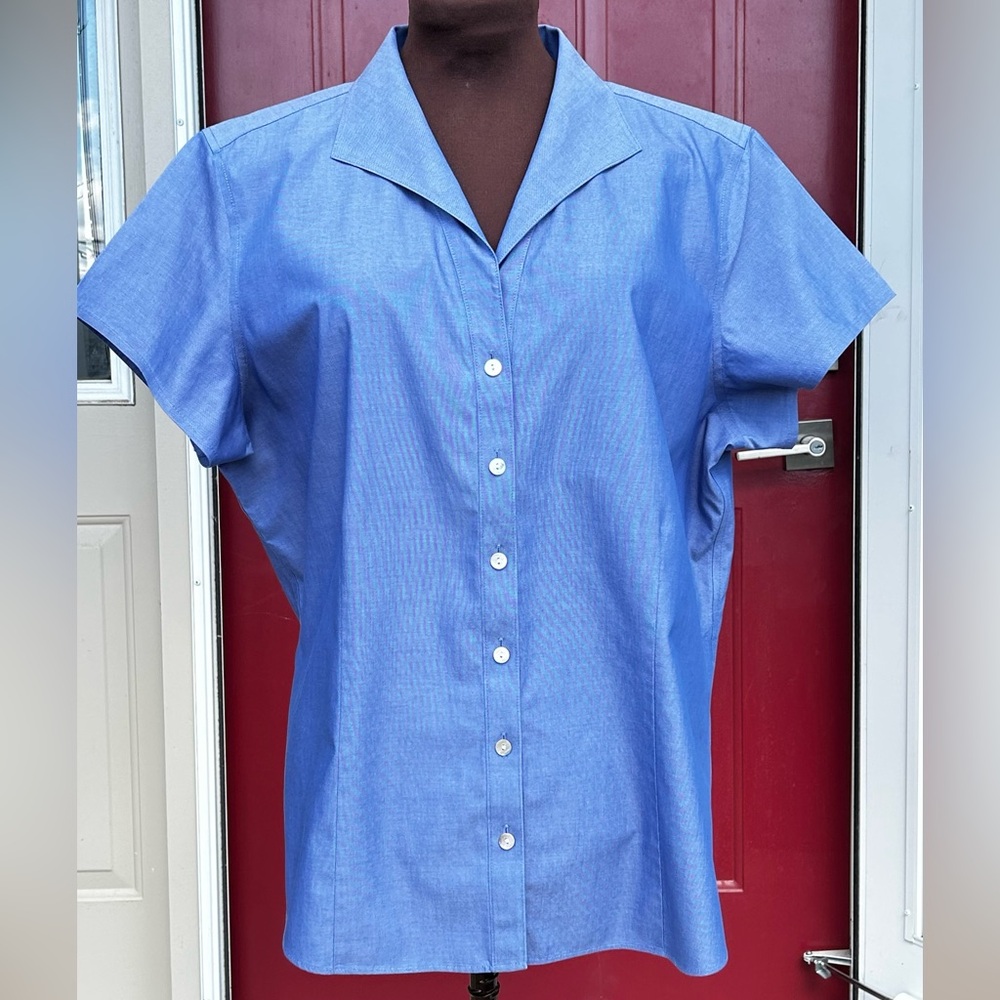 Coldwater Creek Blue Short Sleeve Button-Down Shirt